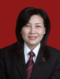 李雪梅.jpg