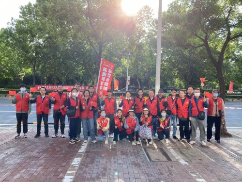 志愿队伍合照2.jpg