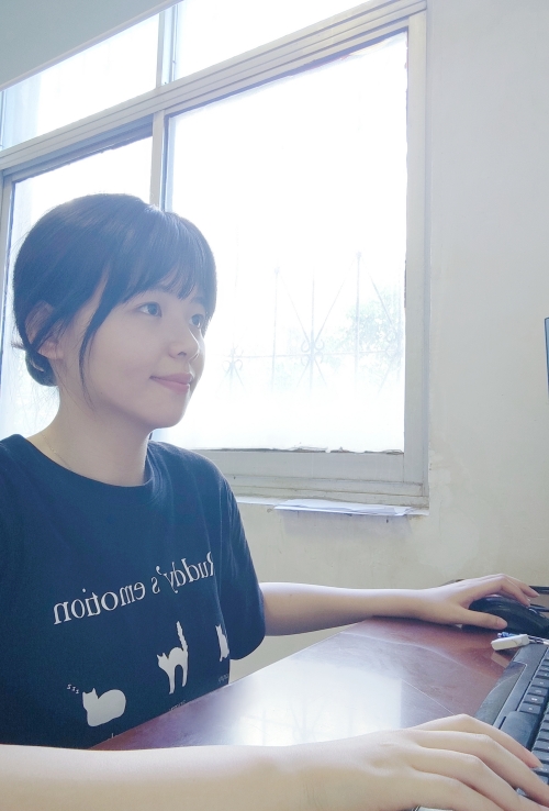 秦冰.jpg