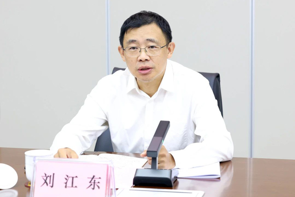 刘江东.jpg